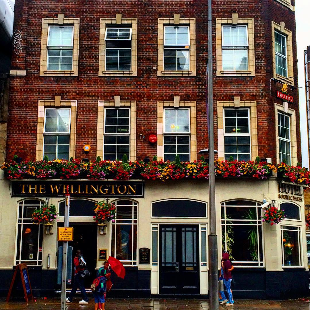 The Wellington Hotel, London, England. instagram.com/alissa_evans