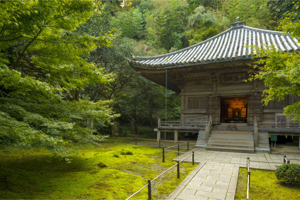 Lush gardens at Entsuin in Matsushima, Japan.