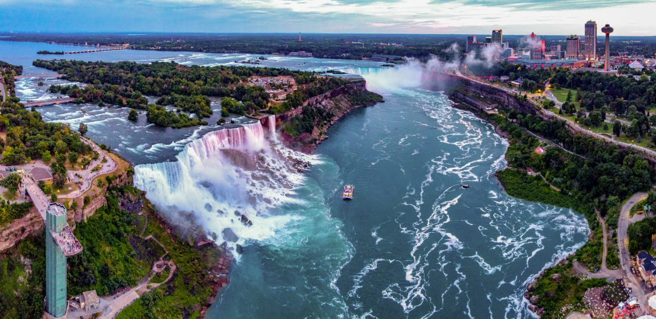 Niagara Falls, Niagra County, New York, USA.