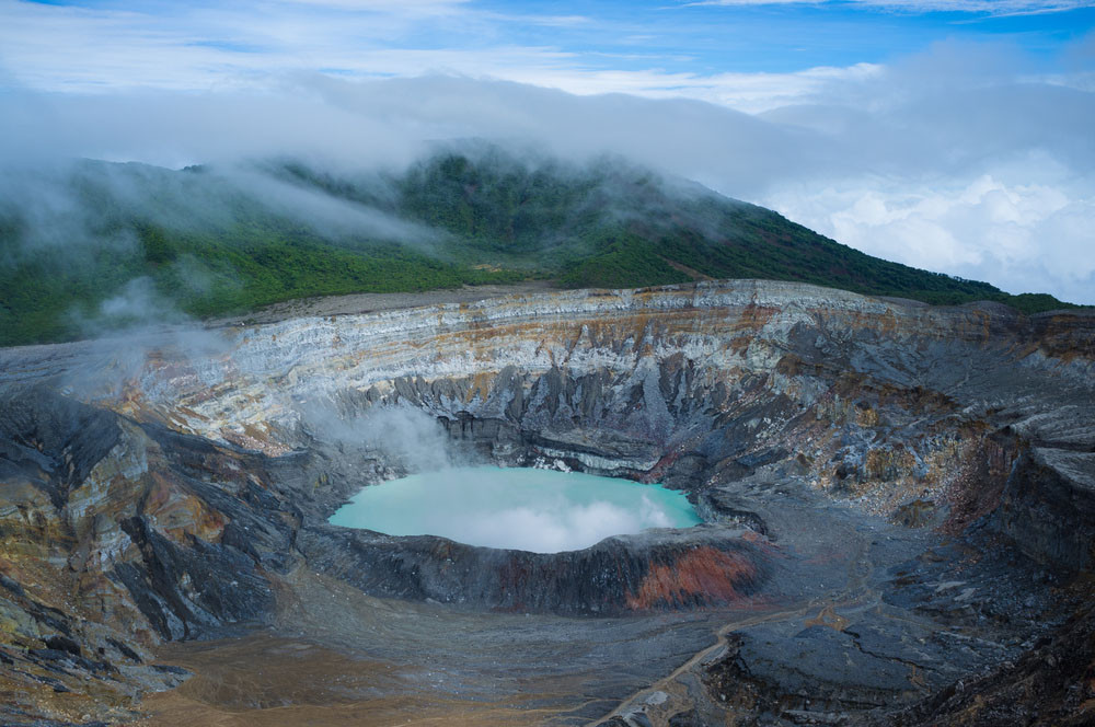 Poás Volcano Lagoon, Costa Rica