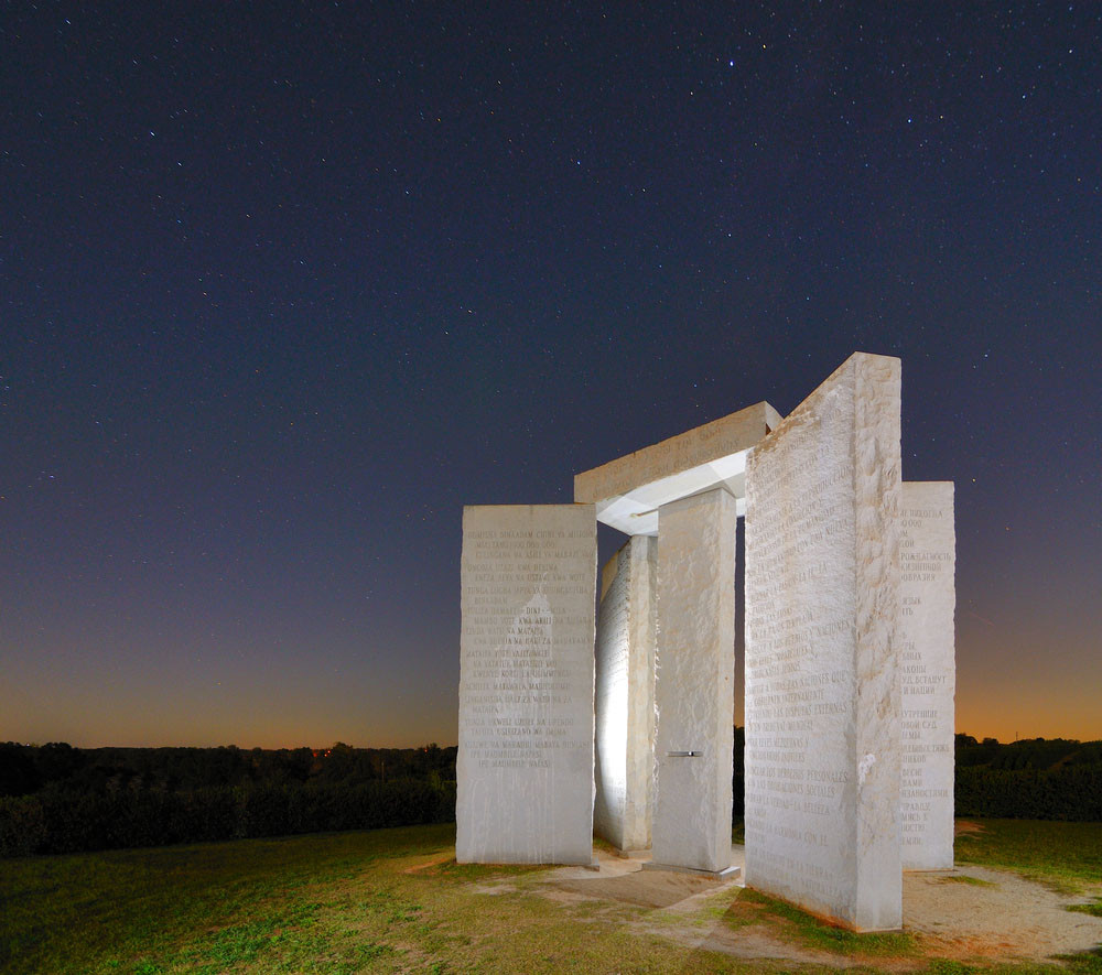 The Georgia Guidestones, Elbert, Georgia, USA. Sean Pavone / Shutterstock.com
